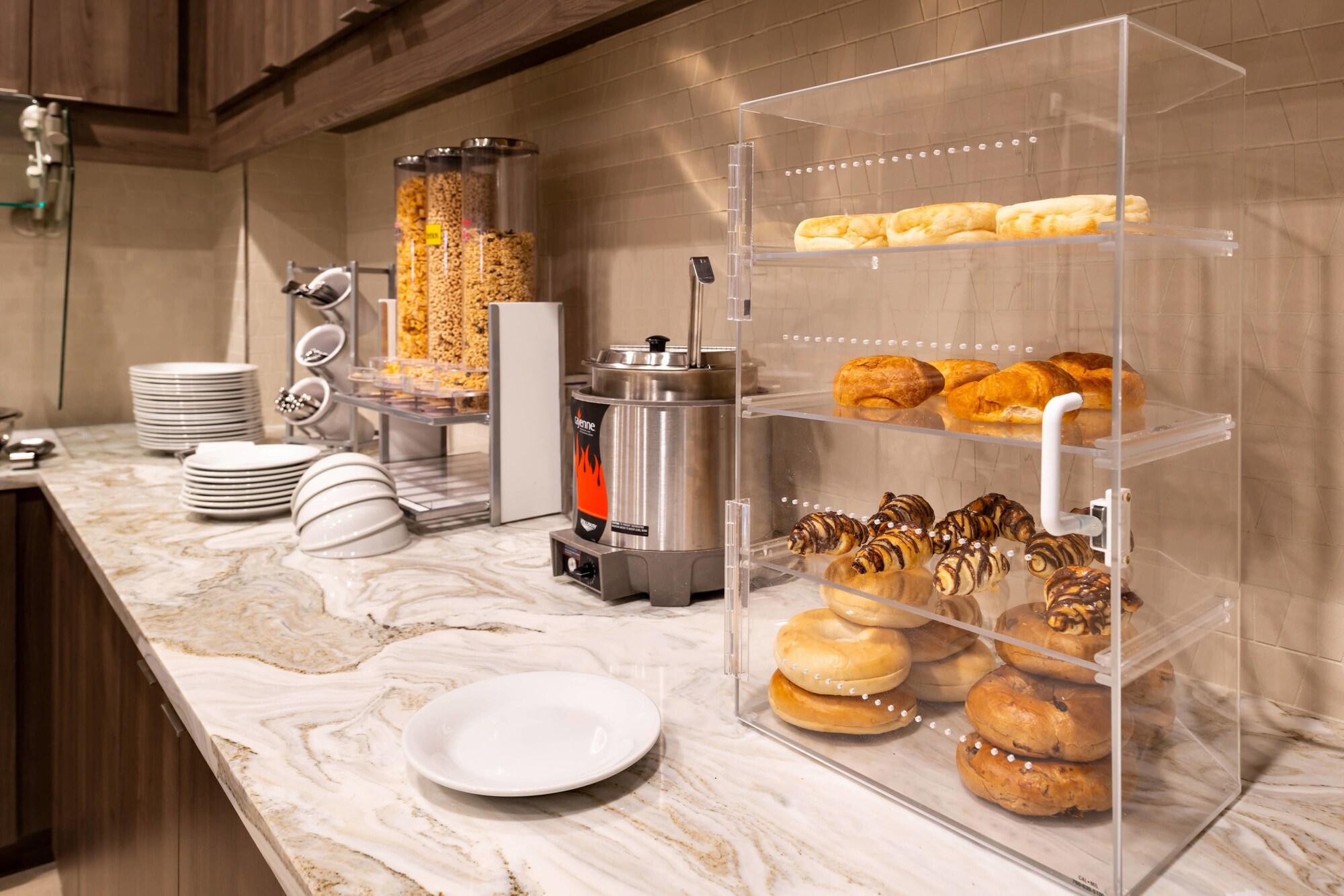 Residence Inn By Marriott Charlotte Northlake Экстерьер фото